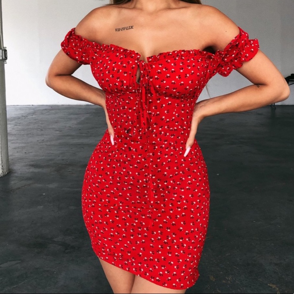 BRAND NEW OOTD FASH OFF THE SHOULDER DRESS